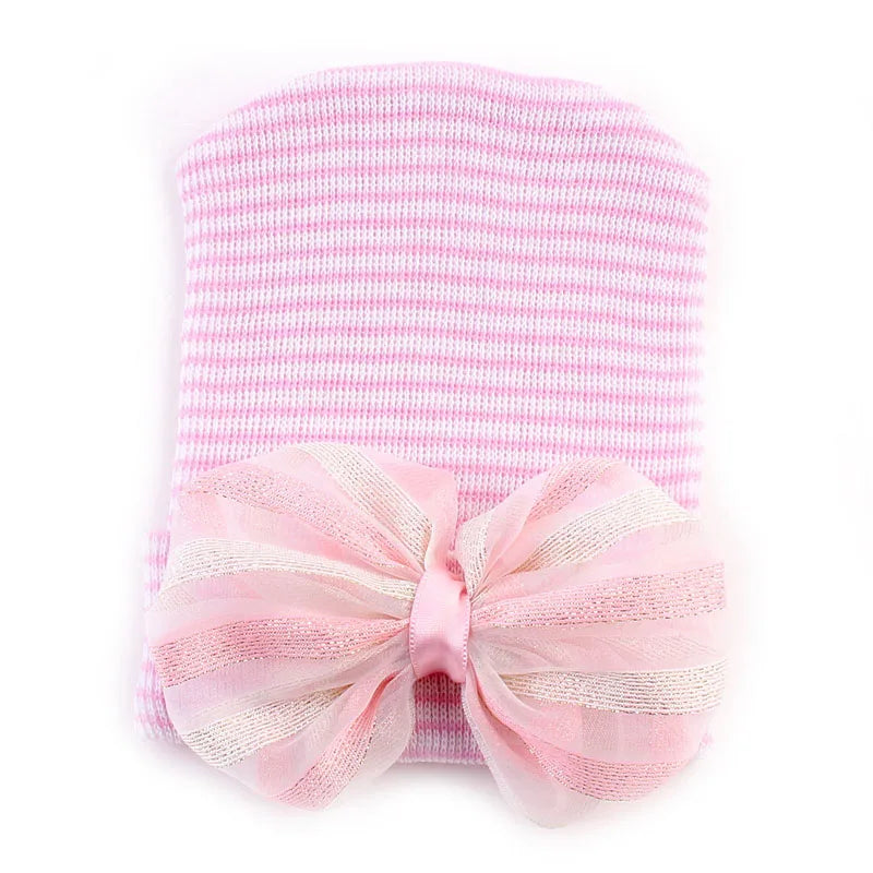 Gorro de algodón con lazo grande para recién nacida