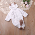 Adorable barboteuse bébé motif ours