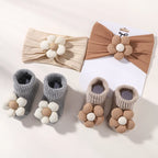 Conjunto de diadema y calcetines florales para bebé