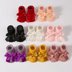 Chaussettes pour bébé en tricot avec nœud