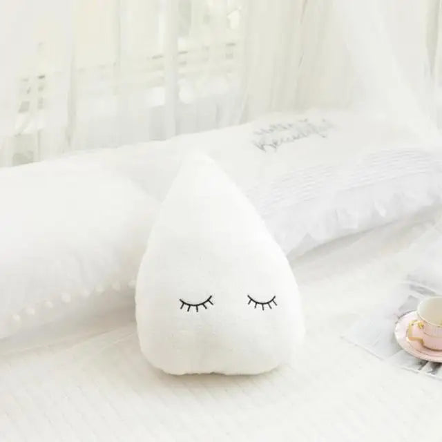 Oreiller en peluche nuage, lune et étoile