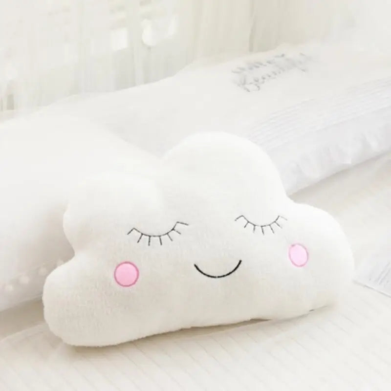 Oreiller en peluche nuage, lune et étoile
