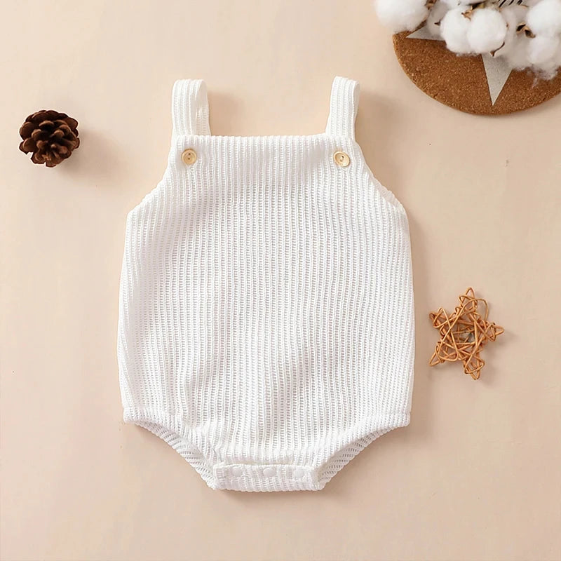 Barboteuse tricotée pour bébé