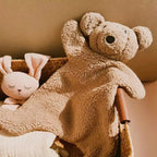Doudou ours en peluche tout doux