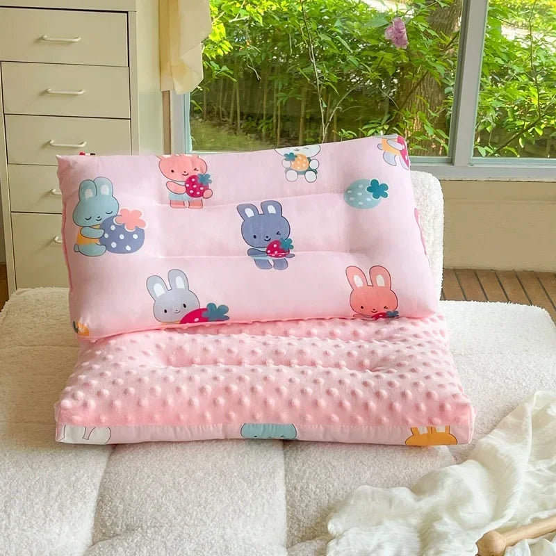 Almohada de terciopelo suave para bebé