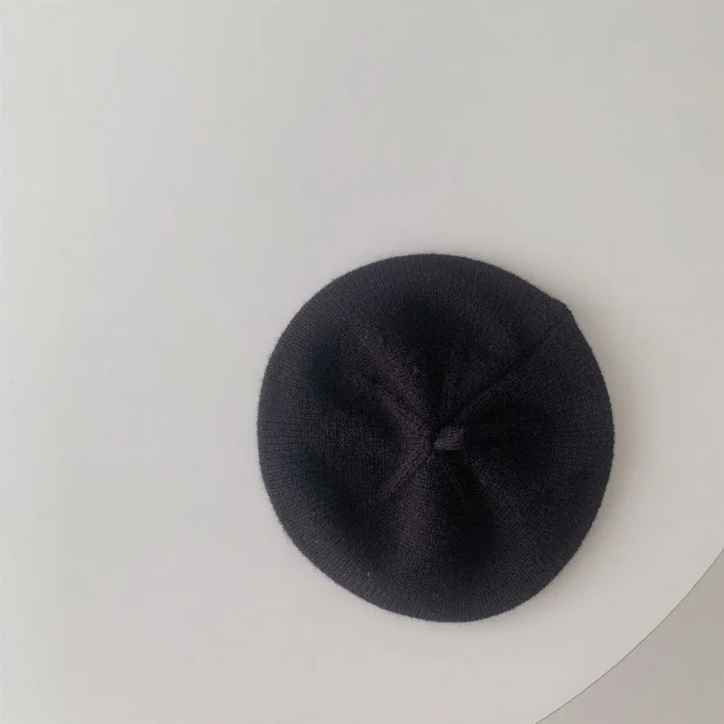 Béret en tricot pour nouveau-né